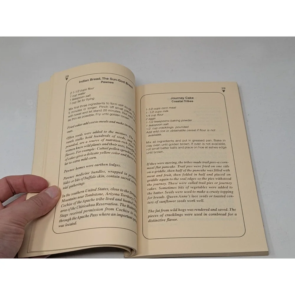 Smoke Signals by Louise Bainter Native American‎ Indian Cookbook Folklore Book